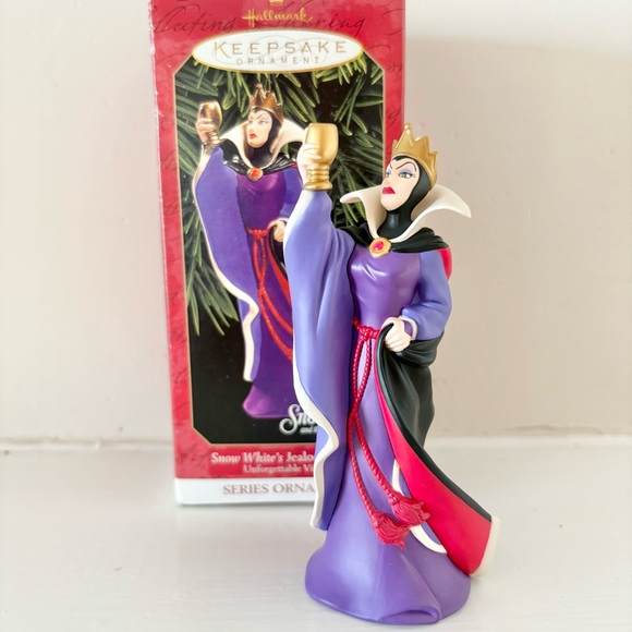 Vintage Hallmark Disney Villains Christmas Ornament Snow White’s Jealous… - Picture 1 of 6